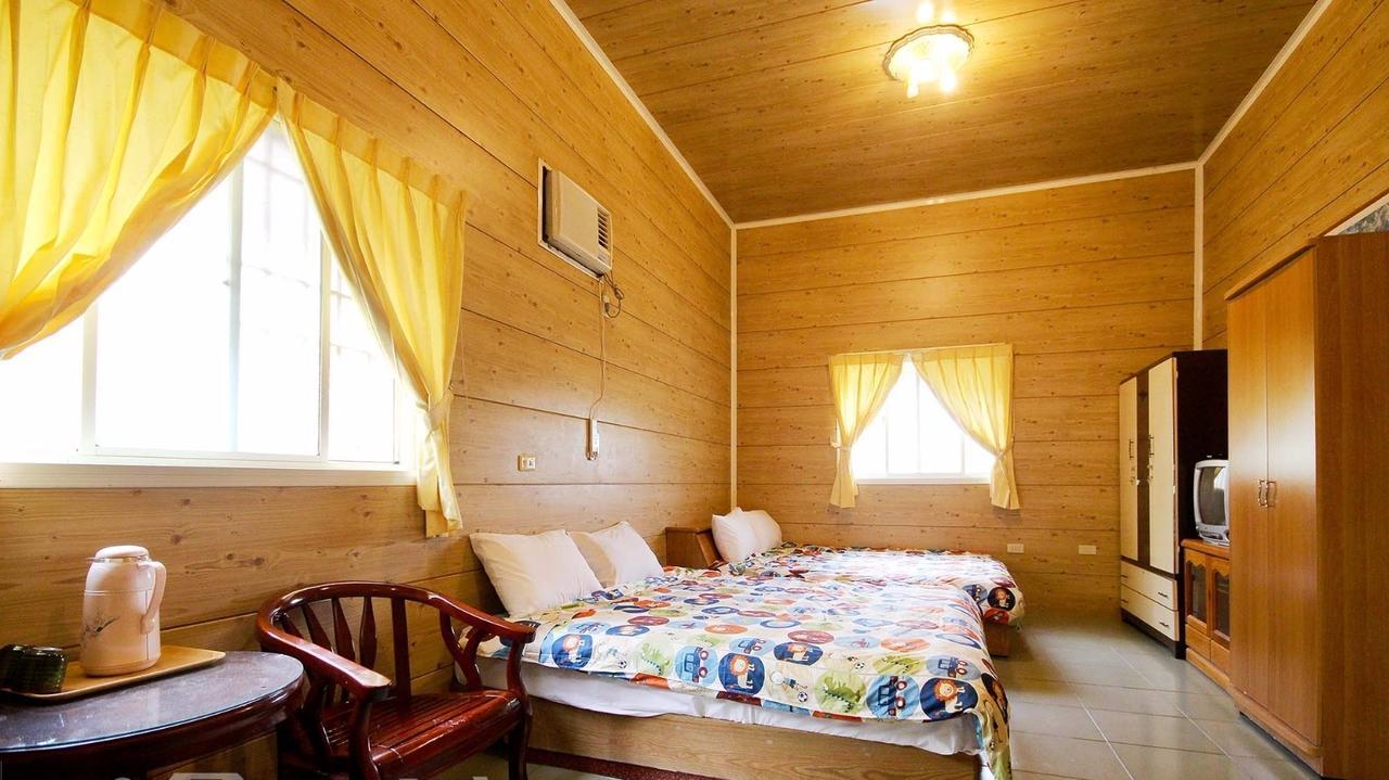 Sun Moon Lake Wild Flower Bed & Breakfast Yuchi Ngoại thất bức ảnh