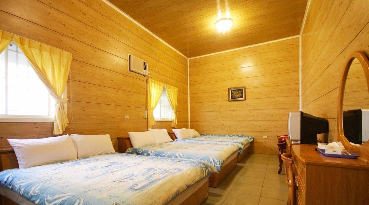 Sun Moon Lake Wild Flower Bed & Breakfast Yuchi Ngoại thất bức ảnh